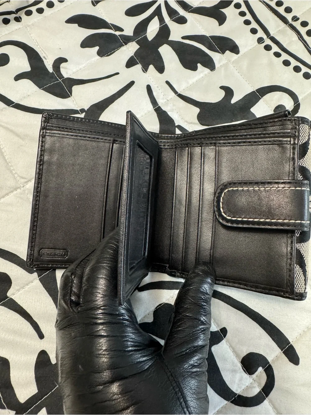 Coach Wallet double bill w Compact Card Holder in Black and Tan Signature Canvas